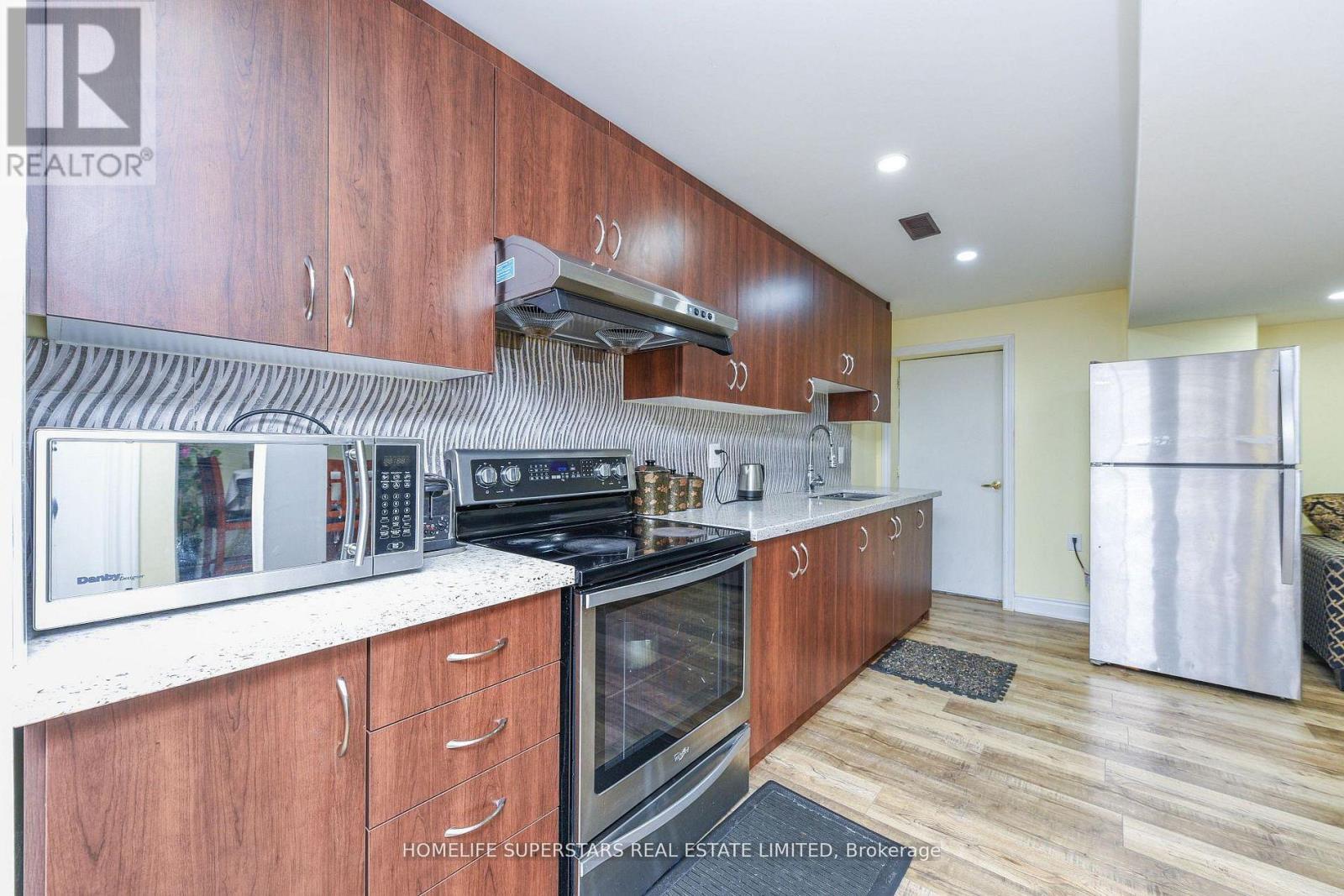 Resale Home, Detached, Legal Basement, Brampton East, L6P preview 40